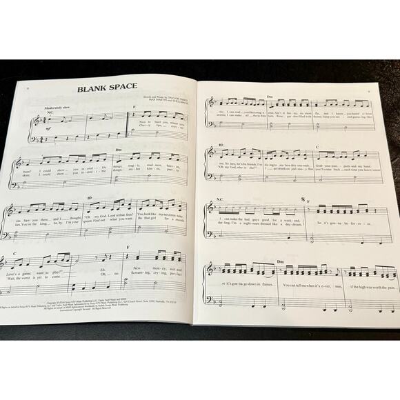 Taylor Swift 1989 Songbook Piano Vocal Guitar Chords Hal Leonard Sheet Music - Picture 4 of 10